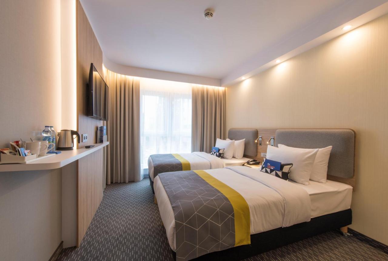 Holiday Inn Express Warsaw - Mokotow By Ihg المظهر الخارجي الصورة